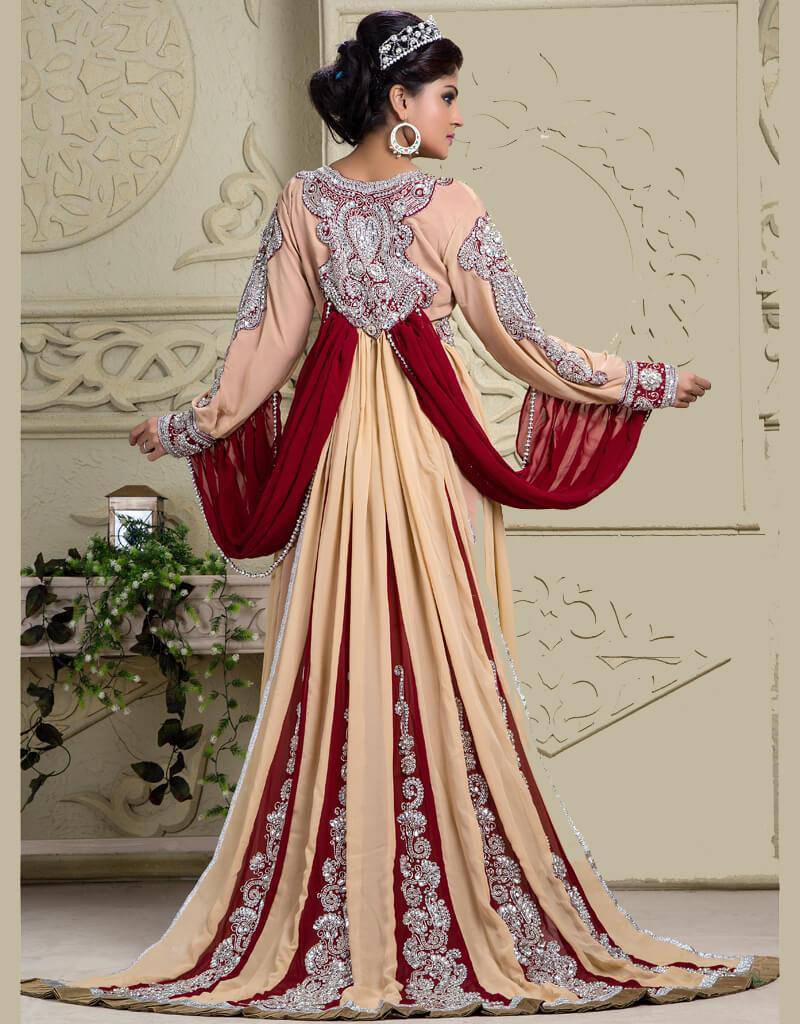 Beautiful Arabic Wedding Dresses Beige Color Georgette Fabric Handmade Silver Embroidered Takchita Style Arabic attire