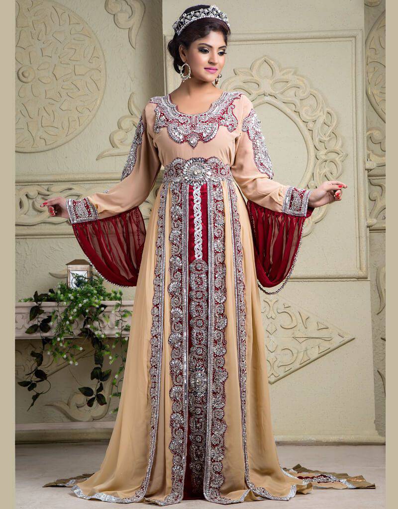 Beautiful Arabic Wedding Dresses Beige Color Georgette Fabric Handmade Silver Embroidered Takchita Style Arabic attire